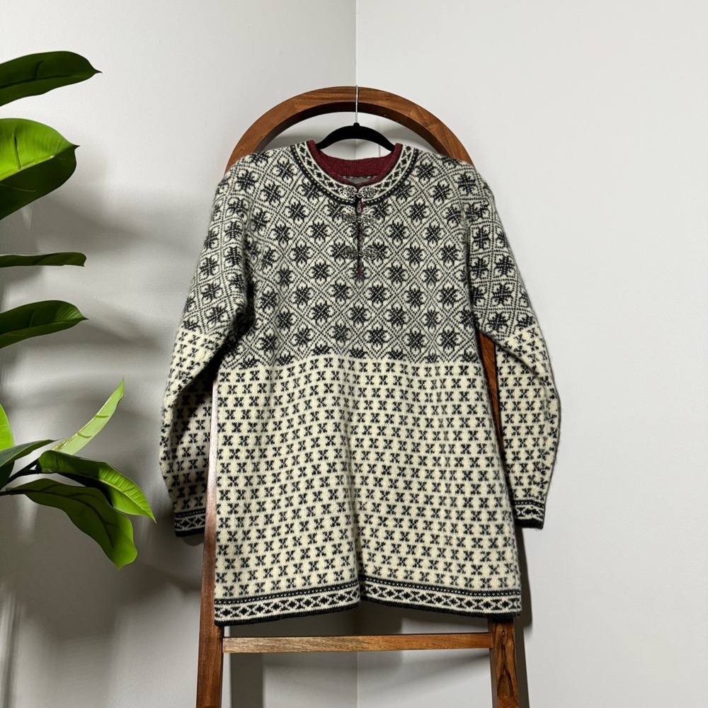 Vintage Squaw Valley LARGE Nordic Fair Isle 100% Wool Sweater